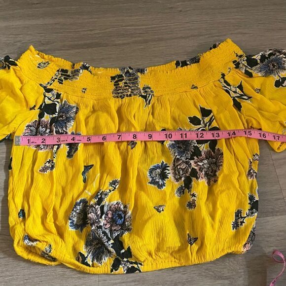 Arizona Jean co vibrant yellow cropped floral shirt sleeve top size large - Picture 4 of 6